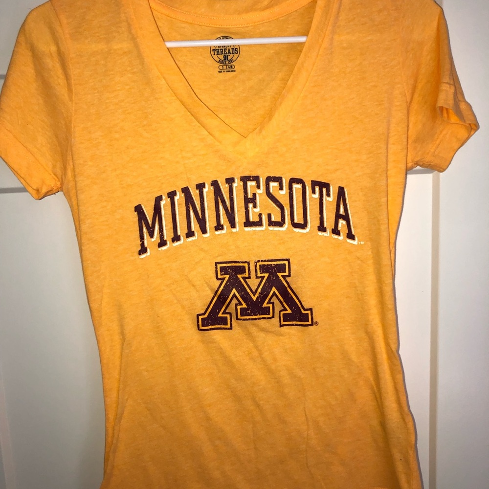 university of Minnesota yellow v-neck T-shirt!